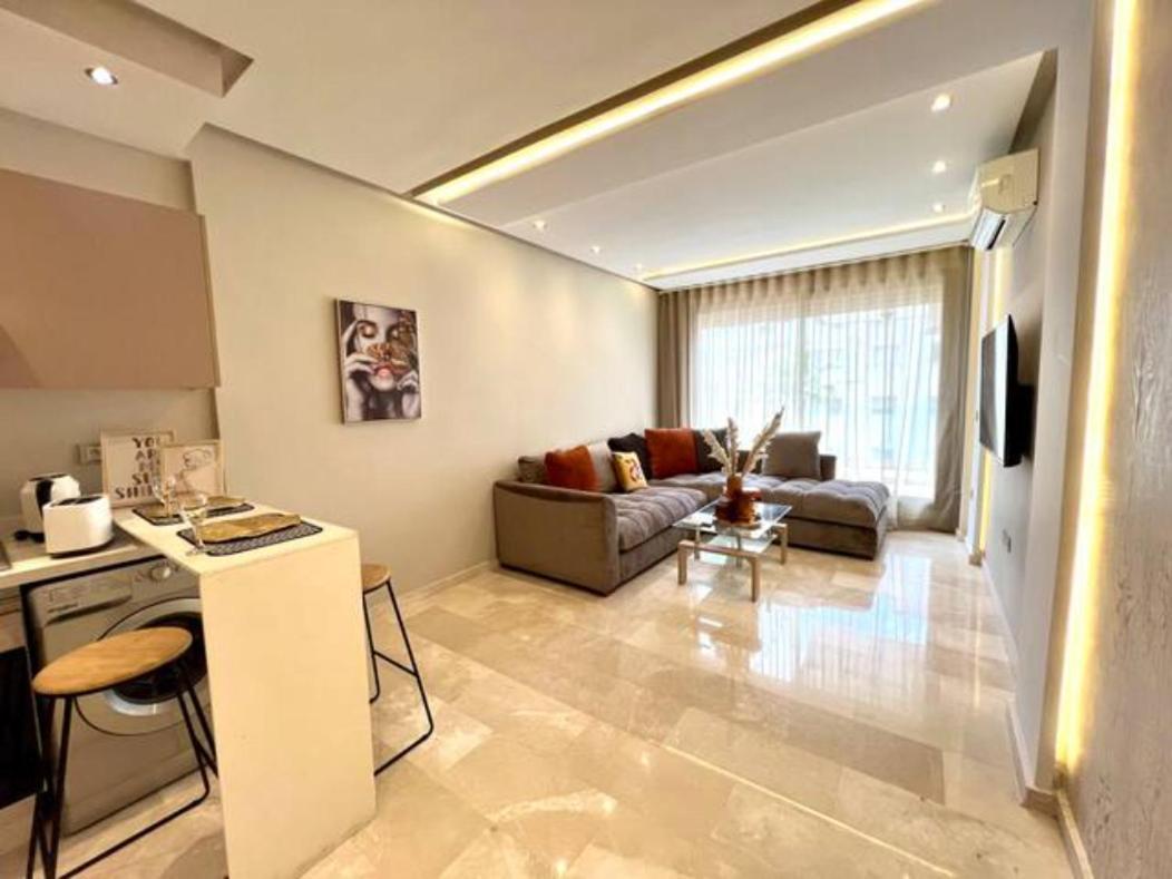 Pearl 17 - New & Chic In The Heart W/balcony *