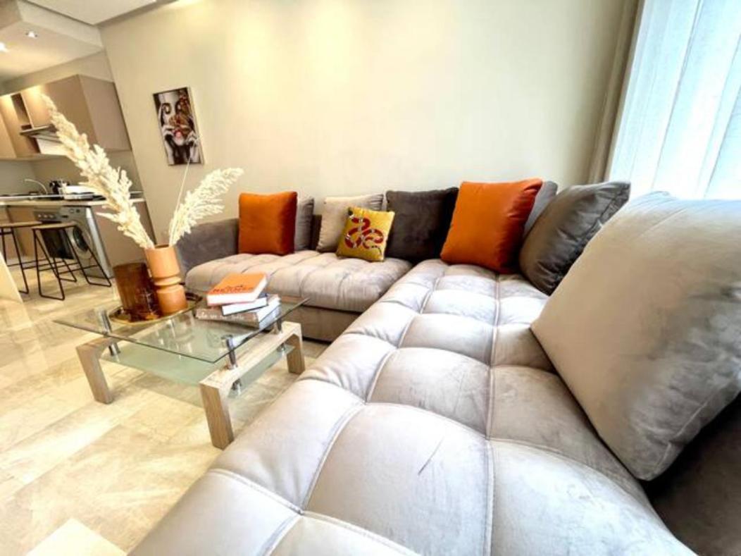 Pearl 17 - New & Chic In The Heart W/balcony *