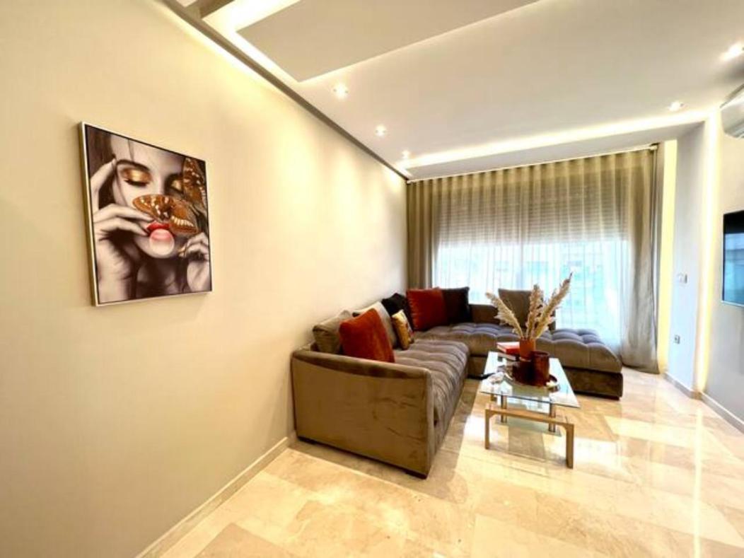 Apartamento Pearl 17 - New & Chic In The Heart W/balcony *