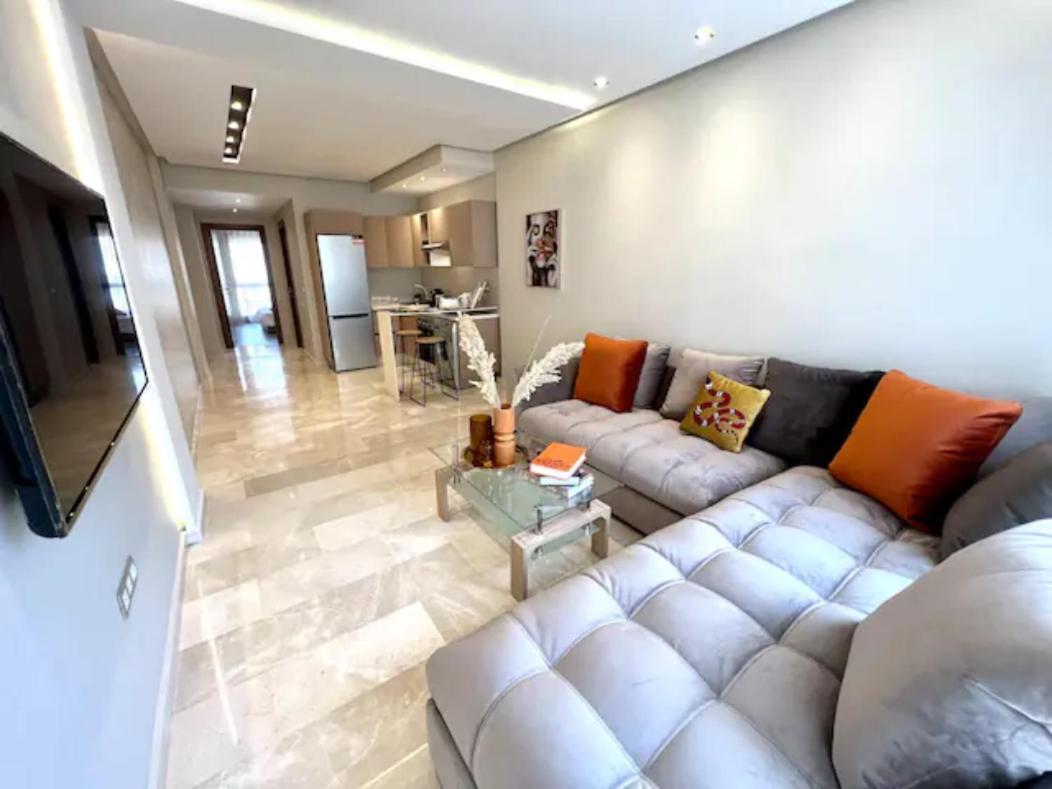 Pearl 17 - New & Chic In The Heart W/balcony *