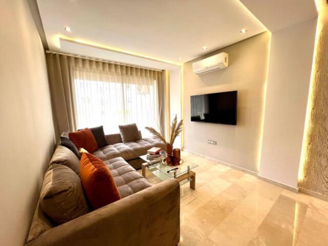 Apartamento Pearl 17 - New & Chic In The Heart W/balcony *